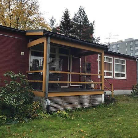 Bungalow House Flat In Rekola 33M2 Vantaa Luaran gambar